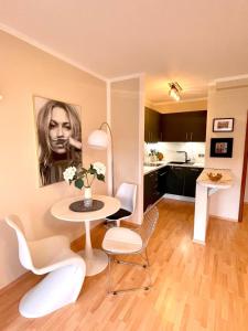 Kuchyň nebo kuchyňský kout v ubytování Appartment Indira