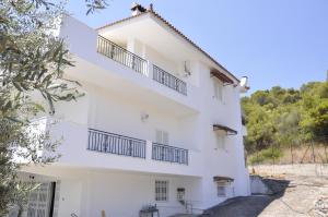 Bygningen som villaen ligger i