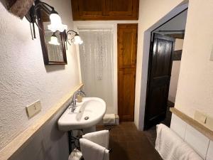 Kúpeľňa v ubytovaní Appartamenti a Pitigliano