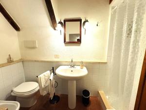 Kúpeľňa v ubytovaní Appartamenti a Pitigliano