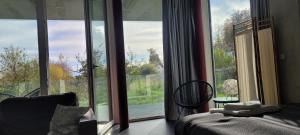 Postel nebo postele na pokoji v ubytování Wohnen am Starnberger See
