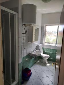 Kúpeľňa v ubytovaní Apartments Marijan