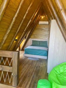 Postel nebo postele na pokoji v ubytování Nova cabana com jacuzzi perto do mar