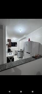 Η κουζίνα ή μικρή κουζίνα στο Apartamento Caruaru bem localizado
