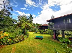 Zahrada ubytování Nature Cabins - Santo da Serra