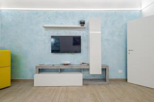 Μια τηλεόραση ή/και κέντρο ψυχαγωγίας στο Stella del Sud