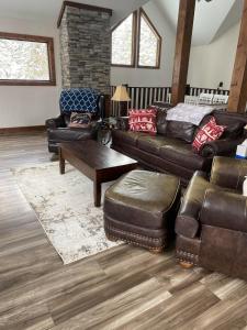 Gallery image of Modern Mountain Chalet on Hiking & Ski Trails in Fairplay