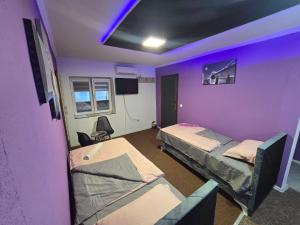 Postel nebo postele na pokoji v ubytování Rooms Vedran
