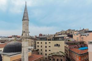 Γενική άποψη της πόλης Κωνσταντινούπολη ή θέα της πόλης από  αυτό το ξενοδοχείο