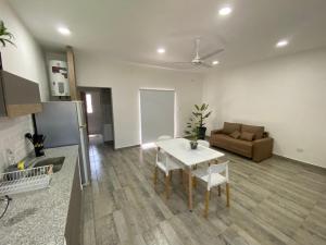 Η κουζίνα ή μικρή κουζίνα στο Casa nueva a estrenar +2 φωτογραφίες