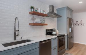 Gallery image of 801 E 23rd Avenue - Slow M Ocean Beach Oasis in Post Falls +21 photos