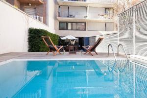 Bazén v ubytovaní My Space Barcelona Private Pool Garden alebo v jeho blízkosti