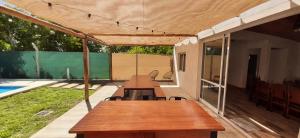 Bazén v ubytování Quincho Lo de Fausto nebo v jeho okolí