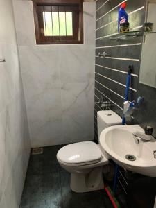 Phòng tắm tại Tranquil Grove