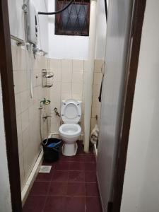 Ένα μπάνιο στο Nisa's Homestay