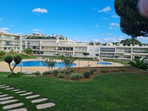 Bazén v ubytování Albufeira Monte Balaia nebo v jeho okolí