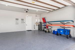 an empty room with a bed in a room at Slickrock Shore townhouse in St. George