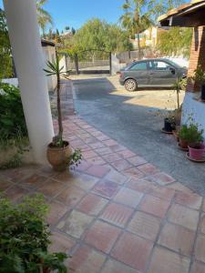 Imagen de la galería de CASA-H -pequeño conjunto casas adosados, en La Caleta-Guardia