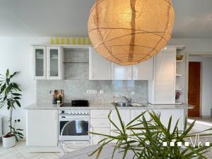 Kuchyň nebo kuchyňský kout v ubytování VH CostaBlanca - GRANADELLA