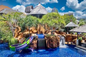 Bazén v ubytování The Sakala Resort Bali All Suites nebo v jeho okolí