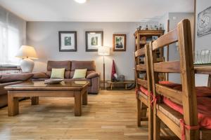 A seating area at PIRENNE