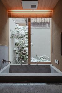 Fotografie z fotogalerie ubytování Ito Machiya Gion Shirakawa v Kjótu