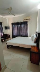 Postel nebo postele na pokoji v ubytování Sunrise Guest House F-6 + 9 fotografií