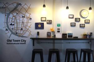 Feel Good Hostel bk的证书、奖牌、标识或其他文件