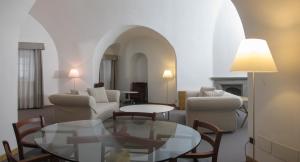 Posezení v ubytování Hotel Cavour Et Des Officiers