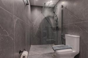 Koupelna v ubytování Mythos villas