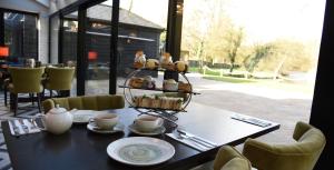 Гостиная зона в Great Hallingbury Manor & Lodges London Stansted