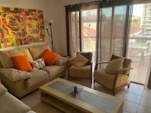 Posezení v ubytování 2 Bedroom Apartment Jardines Canarios Los Cristianos Tenerife