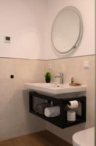 Koupelna v ubytování Mein Träumchen Apartements- 7 Rose stillvoll und zentral übernachten