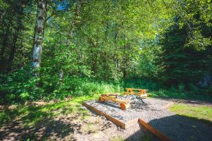 Zahrada ubytování Rainforest Tiny Home Retreat #15