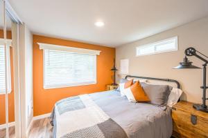 Φωτογραφία από το άλμπουμ του Rainforest Tiny Home Retreat Industrial 26 σε Forks