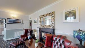 Ruang duduk di Milltown House Dingle