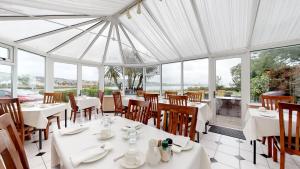 Restoran atau tempat lain untuk makan di Milltown House Dingle