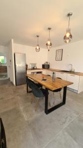 Gallery image of Maison Cerisier in Kerlouan