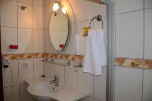Vonios kambarys apgyvendinimo įstaigoje Hotel Keskin
