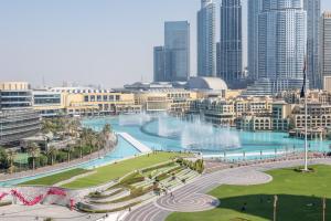 Nespecifikovaný výhled na destinaci Dubaj nebo výhled na město při pohledu z apartmánu