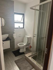 Ένα μπάνιο στο A-lux BnB