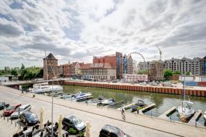 Výhľad na rieku v blízkosti apartmánového hotela