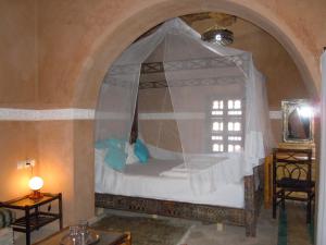 Kasbah Hotel Ait Omar客房内的一张或多张床位
