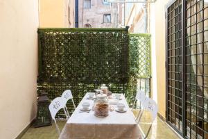Un balcon sau o terasă la La Maison de la vie