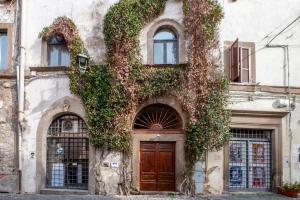 Το κτήριο όπου στεγάζεται  το διαμέρισμα