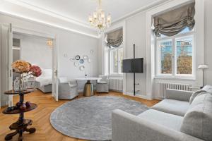 Posezení v ubytování Vodickova Luxury Suites