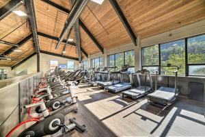 Fitness centrum a/nebo fitness zařízení v ubytování Mtn-View Gem in Durango with Community Perks