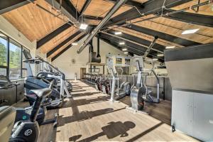 Fitness centrum a/nebo fitness zařízení v ubytování Mtn-View Gem in Durango with Community Perks