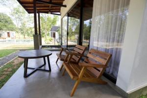 Balkón nebo terasa v ubytování Maho Boutique Hotel