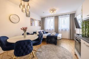 Posezení v ubytování EA- Design Apartment nähe Hauptplatz
